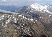 IN VOLO A VELA SOPRA LE OROBIE E OLTRE 
